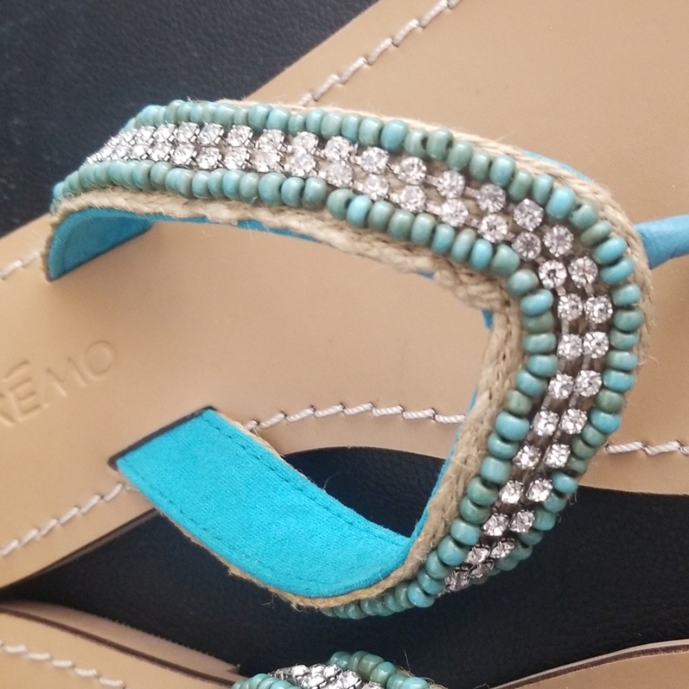 Sandals - Picture 2 of 4